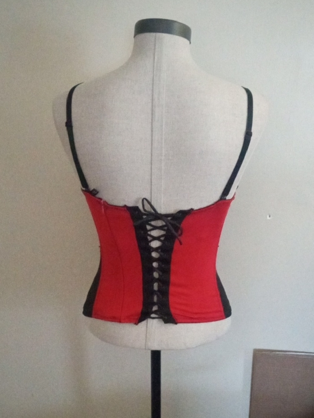Body Rage Cortisol Red and Black Lace Panel Bustier Top Large - Picture 4 of 15